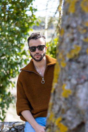 Hombre estudiante en Cali - Sugar Boy